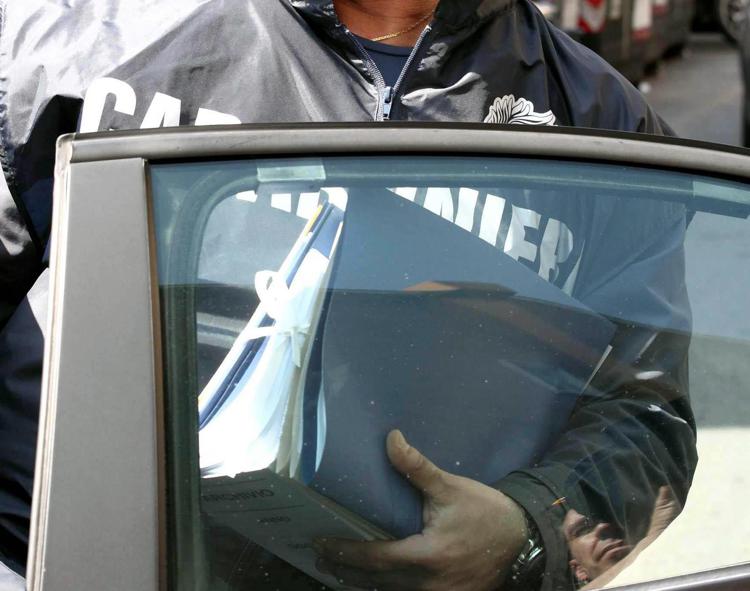 Carbone arrestato a Dubai, re dei narcos italiani latitante dal 2003