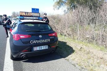Reggio Calabria, grave incidente su SS106: scontro tra auto e moto, un mor