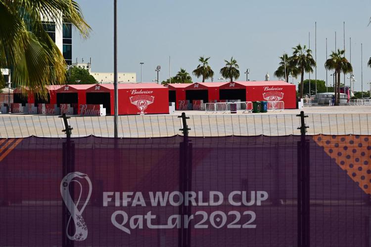 Qatar 2022, altra grana per la Fifa: Mondiali analcolici