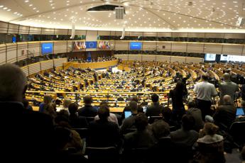 Ucraina, M5S non vota risoluzione Parlamento Ue su Russia ‘Stato terrorista’