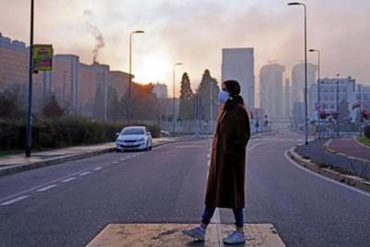Smog e solitudine, effetto metropoli su disturbi affettivi