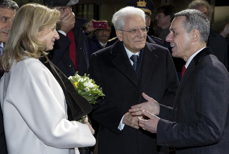 l Presidente della Repubblica Sergio Mattarella e la Signora Laura accolti dal Presidente della Confederazione Svizzera Ignazio Cassis