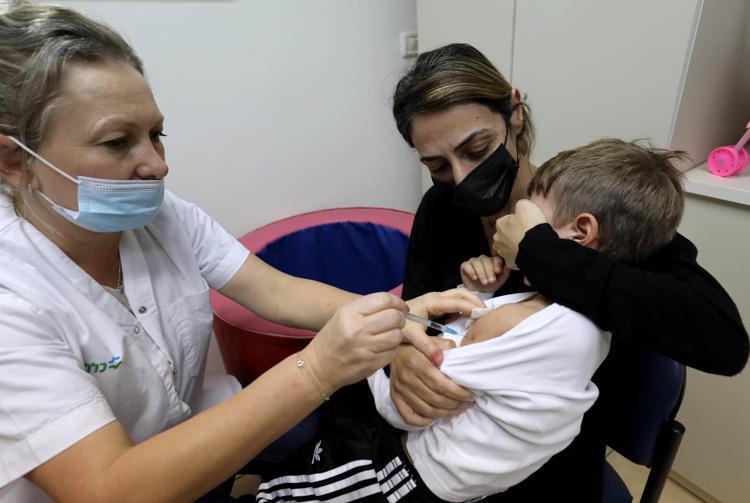 Vaccino Covid under 4, Cartabellotta: 