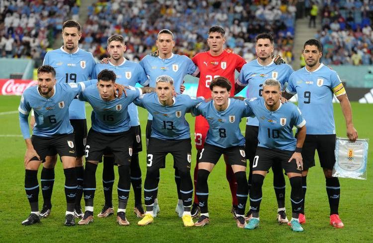 2 mondiali... 4 stelle sulla maglia, la strana storia dell'Uruguay - Ascolta