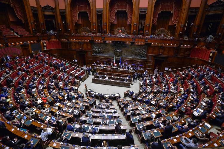 Aula Camera - (Fotogramma)