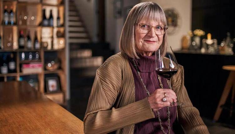 Jancis Robinson lancia il suo podcast sul vino