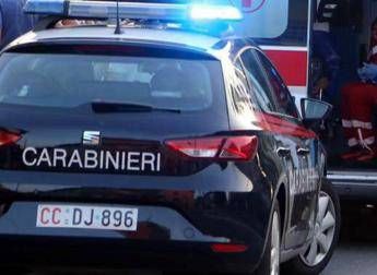 Carabinieri e ambulanza, immagine d'archivio (Fotogramma)