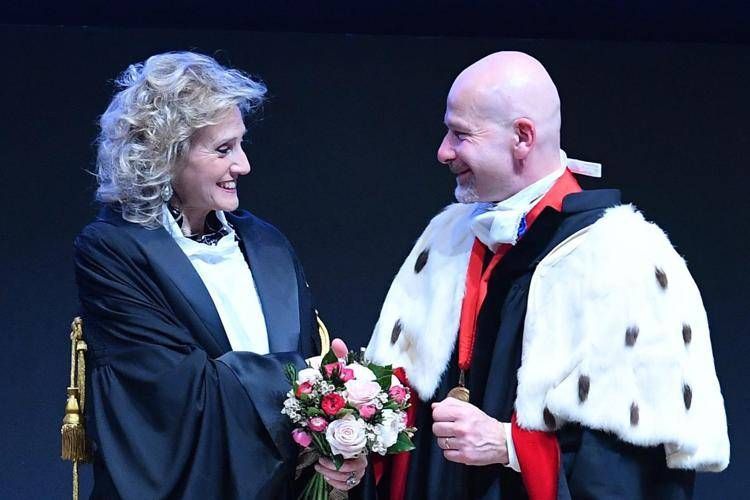 da sinistra, Ornella Barra, Chief Operating Officer - International di Walgreens Boots Alliance, e il Rettore Luiss Andrea Prencipe