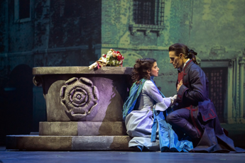 Red Canzian’s “Casanova” between musical and pop opera at the Brancaccio