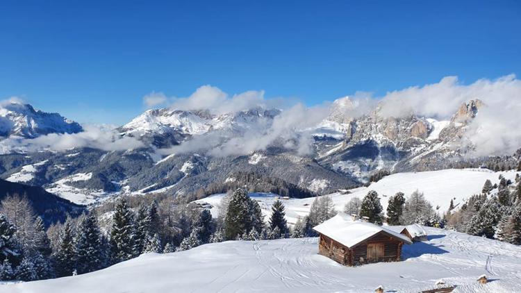 Montagna, assessore Trento: ''Neve fresca e sole, oggi giornata meravigliosa''
