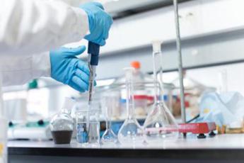 Un prelievo per terapia mirata contro il cancro, per 8mila pazienti biopsia liquida possibile
