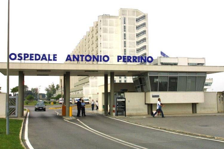 Brindisi, morto 31enne ferito da colpo di pistola alla nuca: ok a donazione organi