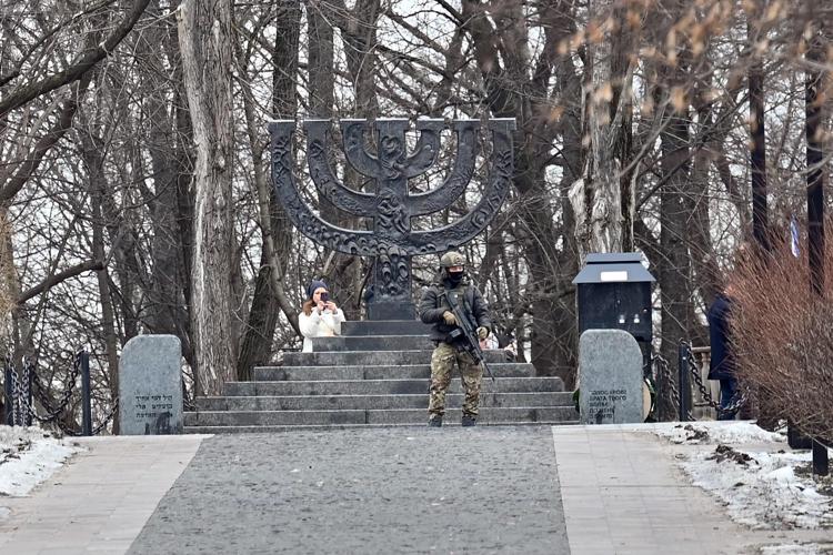 Il memoriale di Babi Yar a Kiev (Afp)