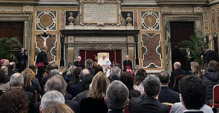 Cinema, Papa Francesco riceve Fondazione Ente dello Spettacolo