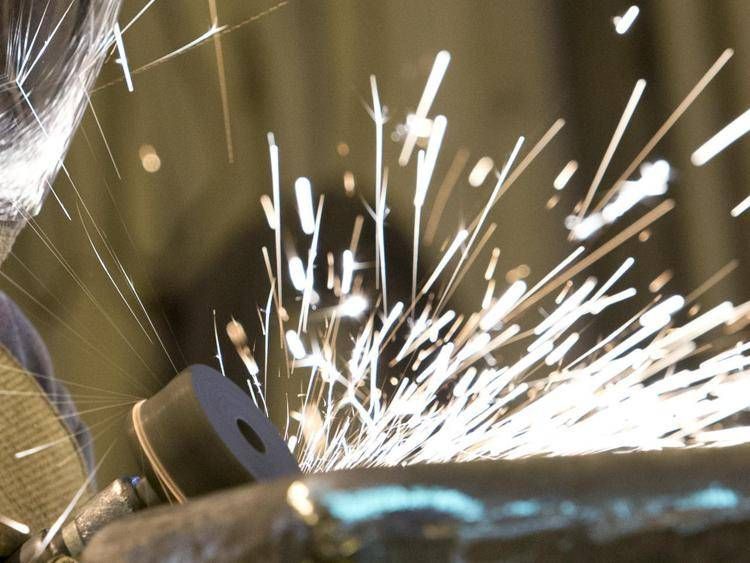 Pil, Istat conferma: -0,1% nel secondo trimestre, +0,4% su anno