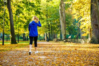 Con 11 minuti camminata veloce al giorno si può prevenire una morte prematura su 10