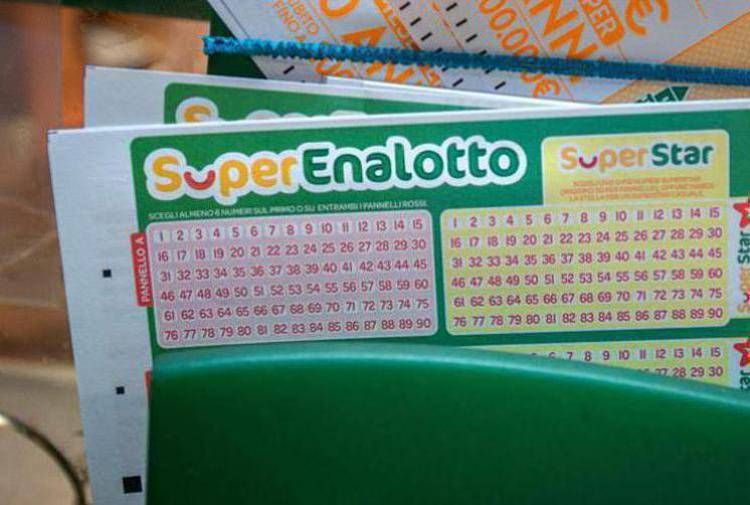 SuperEnalotto, '5+1' da oltre 384mila euro: la combinazione vincente di oggi 8 agosto