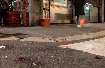 Milan, passers-by stabbed in robberies: who is the aggressor