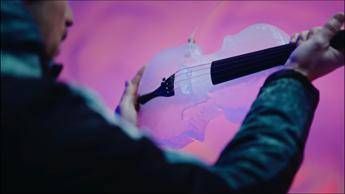 Andrea Casta with the ice violin plays a pop hymn to nature