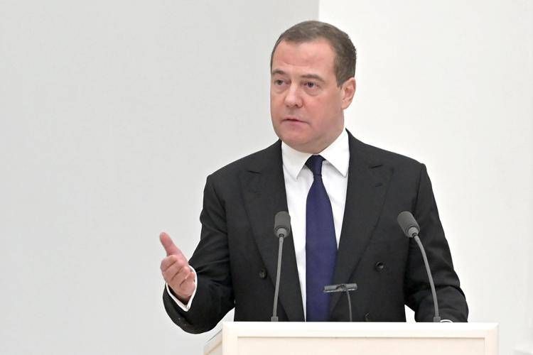 Medvedev: 