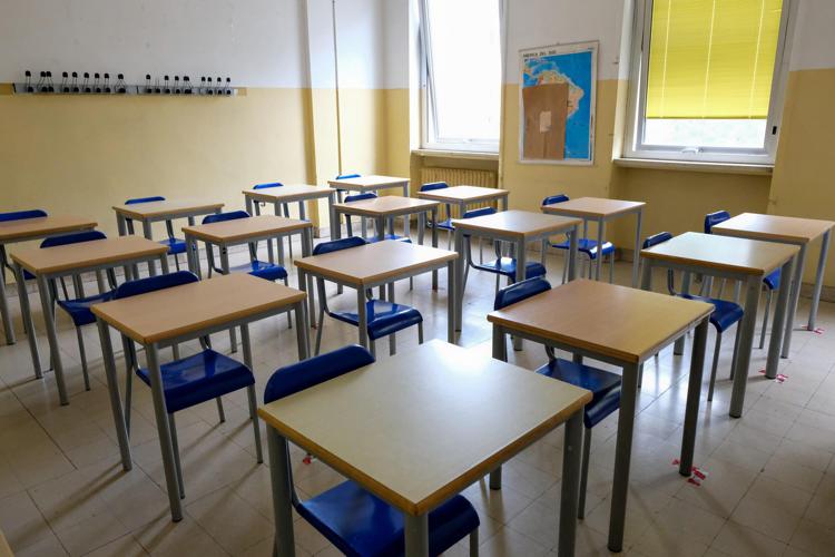 Roma, 13enne morto a scuola: imputazione coatta per l'insegnante