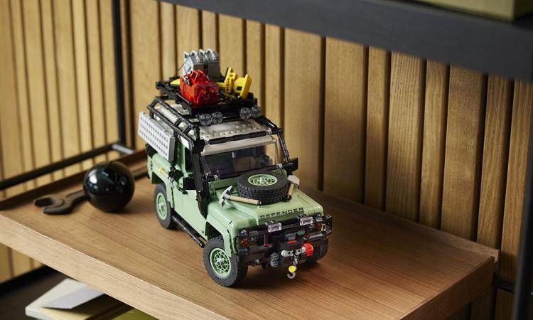 Lego Icons lancia la nuova Land Rover Classic Defender 90