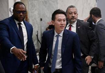 Tik Tok, CEO of the US Congress: “We collect the same data as Facebook and Tw”