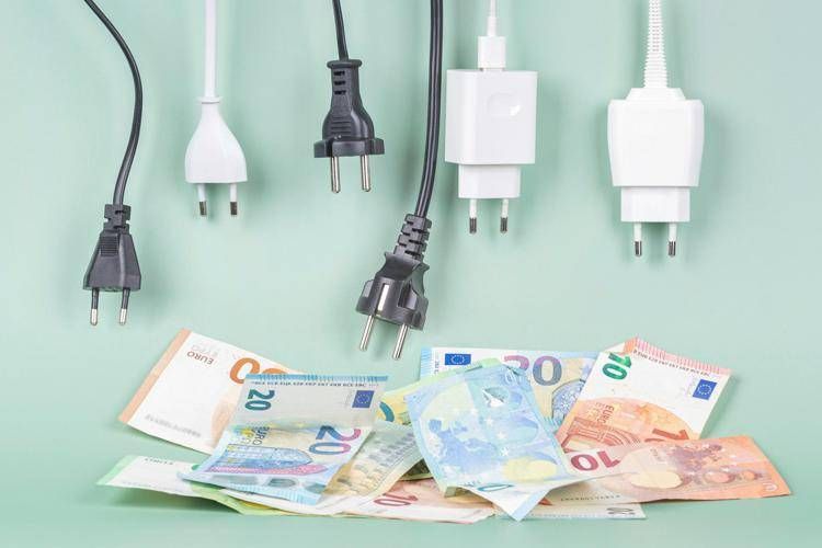 L’ora legale è tornata, ecco quanto si risparmierà in 7 mesi