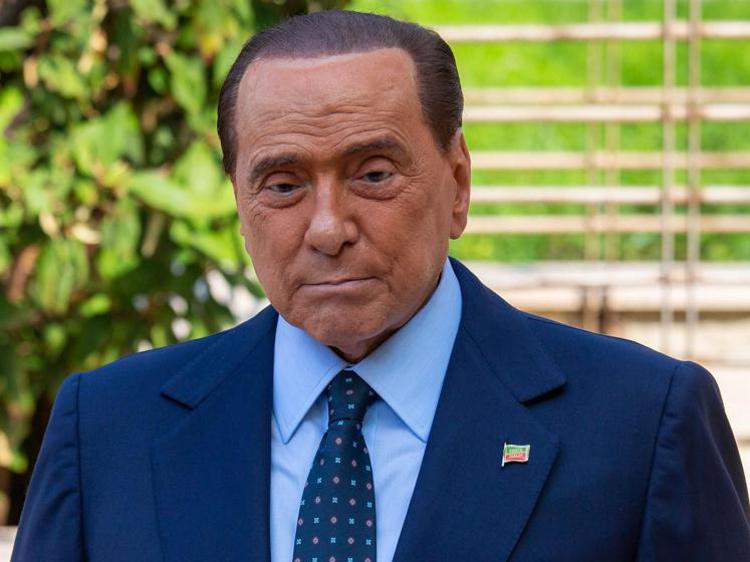 Berlusconi all'ospedale San Raffaele per controlli