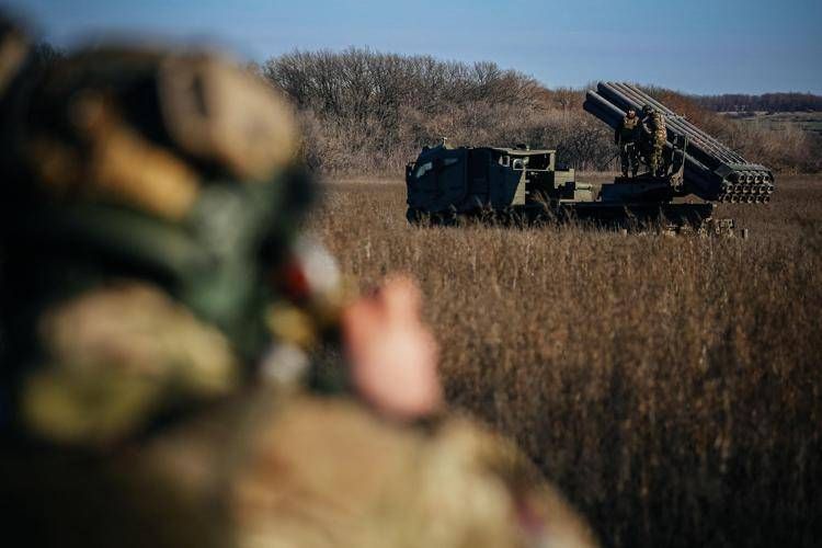 Ukraine, “Stocks of anti-aircraft ammunition are at risk.”  Russia bombs Kherson