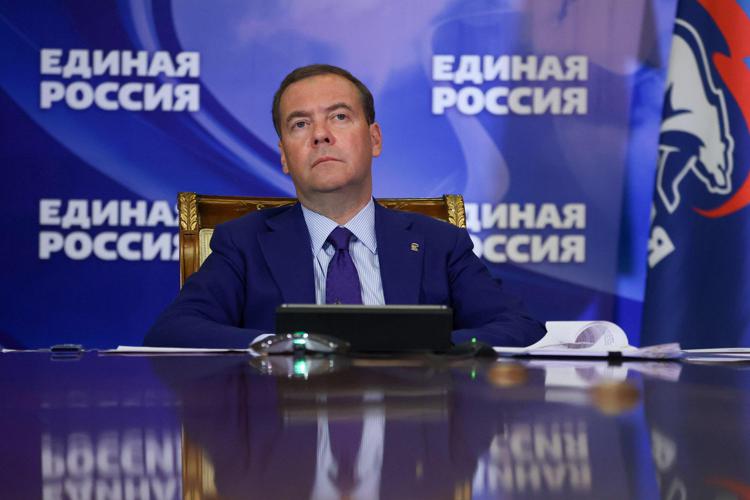 Questo è l'Inizio della Fine Medvedev_russia_mosca_fg_ipa