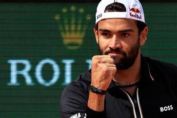 Atp Montecarlo 2023, Berrettini beats Cressy and goes to the second round