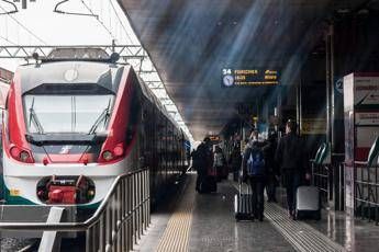 Trenitalia, strike on Friday 14 April: timetables and methods of guaranteed services