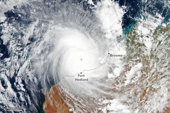 Australia, record cyclone in the north west: gusts at 300 km/h