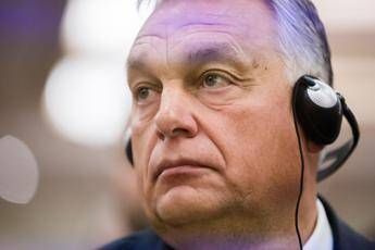 Ukraine, Orban: “Stop funding and war will end”