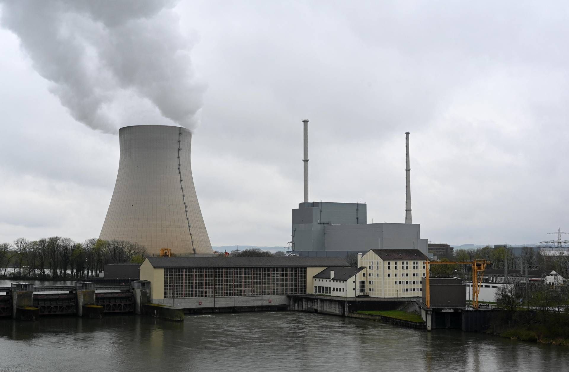 Germany, stop the last three nuclear power plants Pledge Times