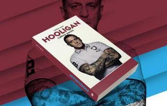 In bookstore ‘Hooligan.  The last word’, the whole truth about the life of Carlton Leach