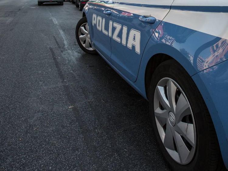 Ancona, atti sessuali con ragazzina minore di 14 anni: arrestato 40enne
