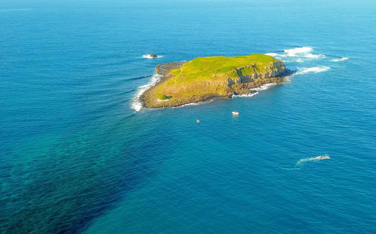 Vendesi isola disabitata in Scozia