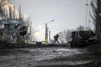 Ukraine, “imminent Kiev counter-offensive worries Russia”.  Moscow steps up attacks on Bakhmut