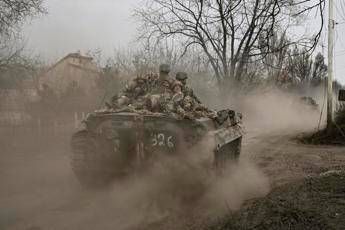 Ukraine, Kiev: Azov regiment advances to Bakhmut