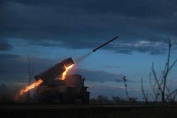Bakhmut, Russia withdraws: escape or strategy, Prigozhin-Moscow clash