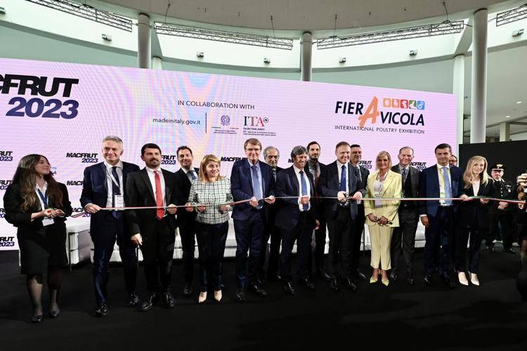 Macfrut, inaugurata la 40ma edizione con il ministro Lollobrigida