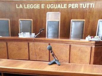 Roma, droga e sequestri di persona: Procura chiude indagine su Leandro Bennato