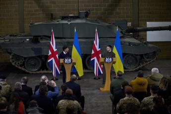 Ukraine, “GB has supplied long-range missiles to Kiev”.  The Moscow replica