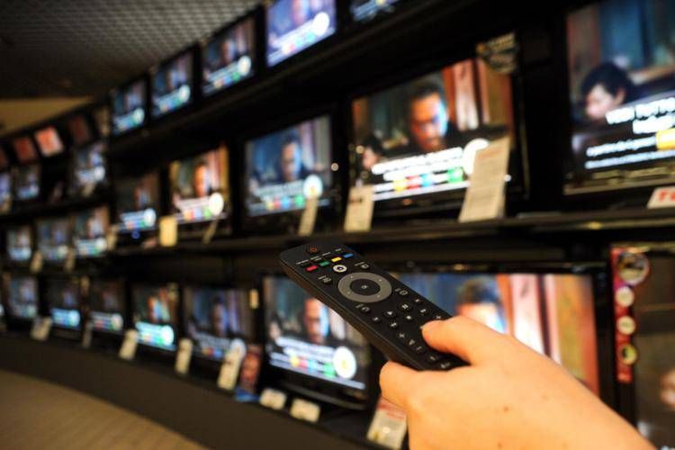 Ascolti tv 29 gennaio 2024: La lunga notte e vince la serata