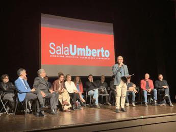 Between tears, smiles and songs the new season of the Sala Umberto in Rome