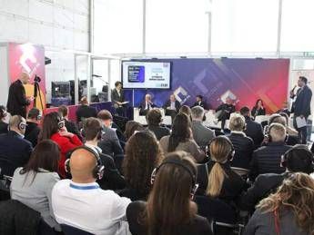 Public administration, according to 7 out of 10 Italians, should collaborate with young companies