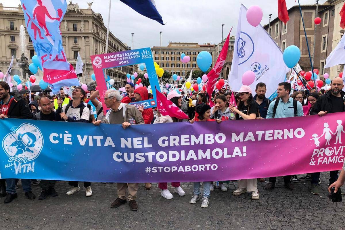 'Scegliamo la vita', manifestazione nazionale a Roma