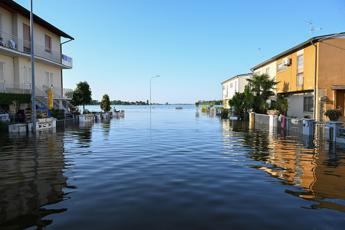 Emilia Romagna flood, reconstruction and restart: ready document for the government